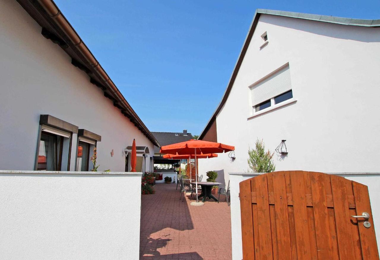 Ferienwohnungen Rheinsberg See 9830 Exterior foto